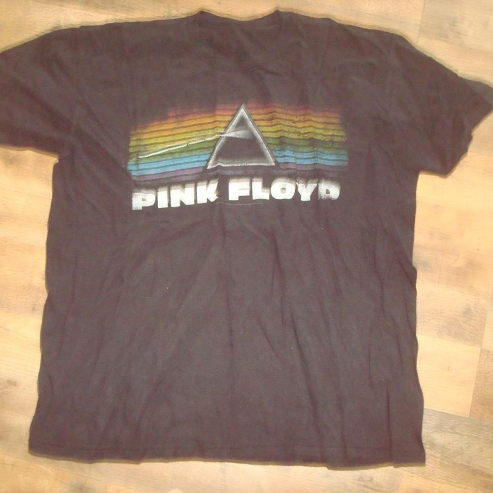 PINK‎ FLOYD THE WALL VINTAGE 2012 SHIRT